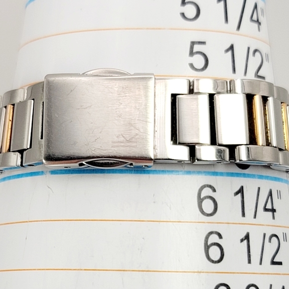 Seiko Lukia 7N82-0DK0 Women’s Tank Watch – JDM – Two-Tone Silver & Rose Gold main image 5